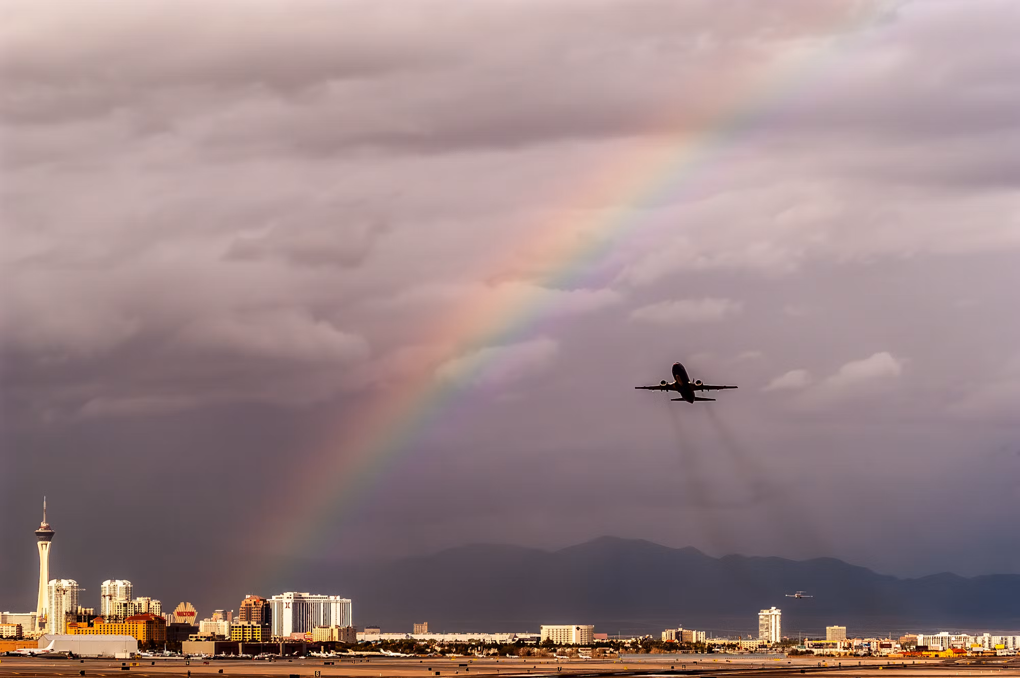 Navigating the Modern Airport Experience: Tips for Stress-Free Travel